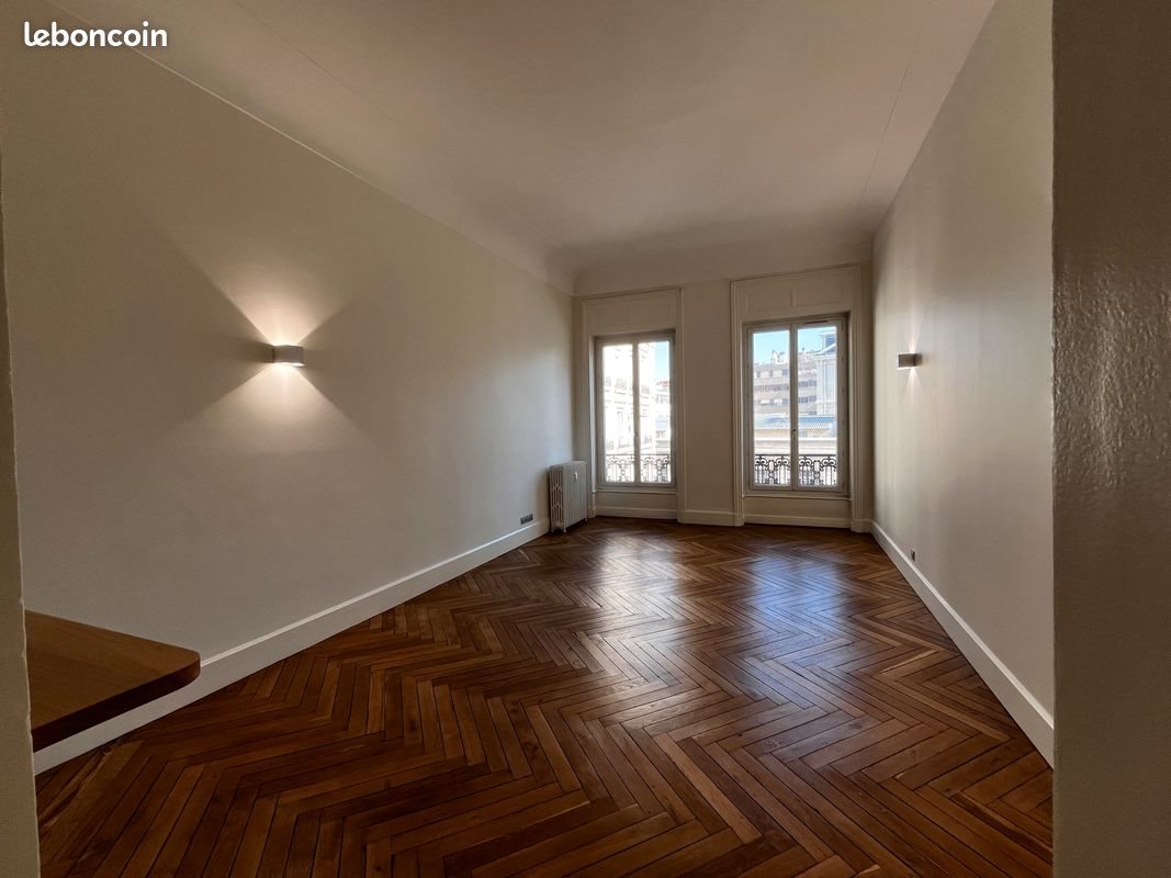 Appartement à louer, 80m², Saint-Etienne