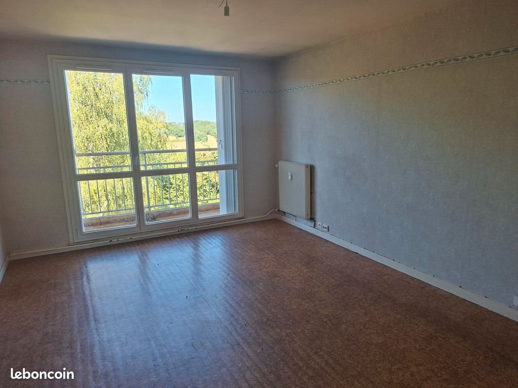 Appartement à louer, 84m², Pierre-Buffière
