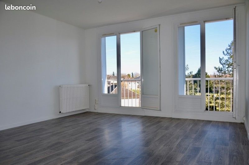 Appartement à louer, 54m², Magnac-Laval