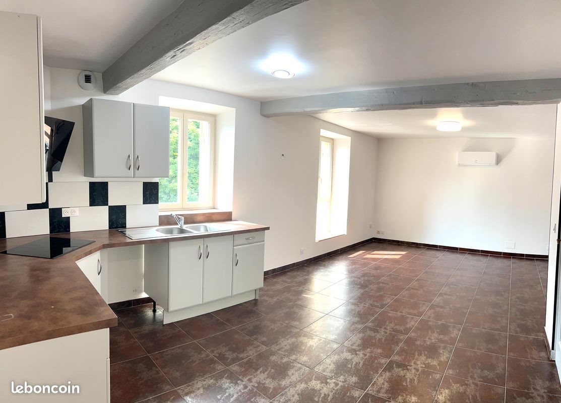 Appartement à louer, 70m², Sarlat-la-Canéda
