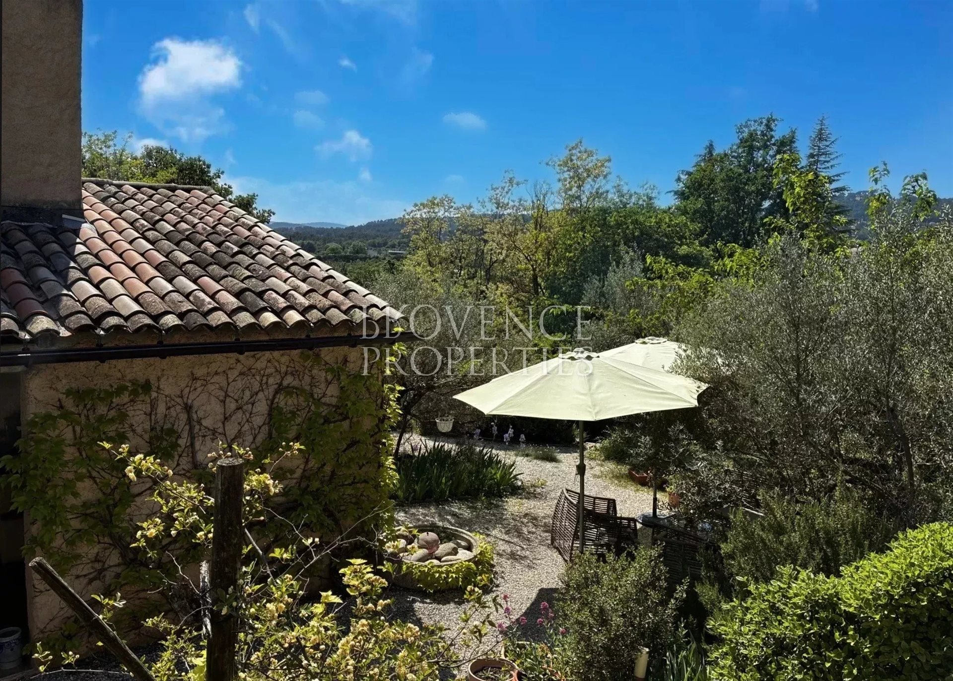 Maison à vendre, 108m², Cotignac