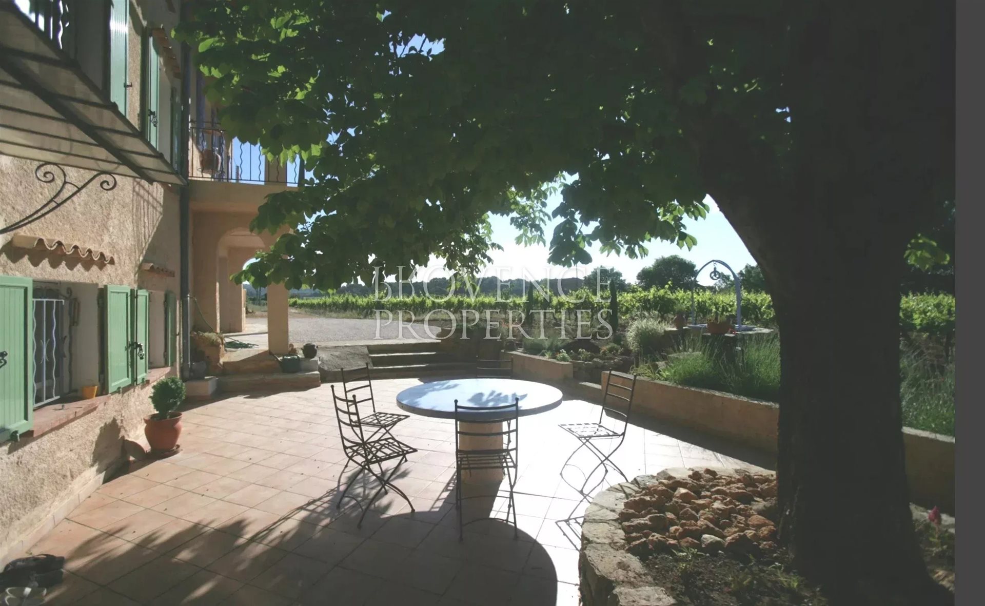 Maison à vendre, 270m², Cotignac