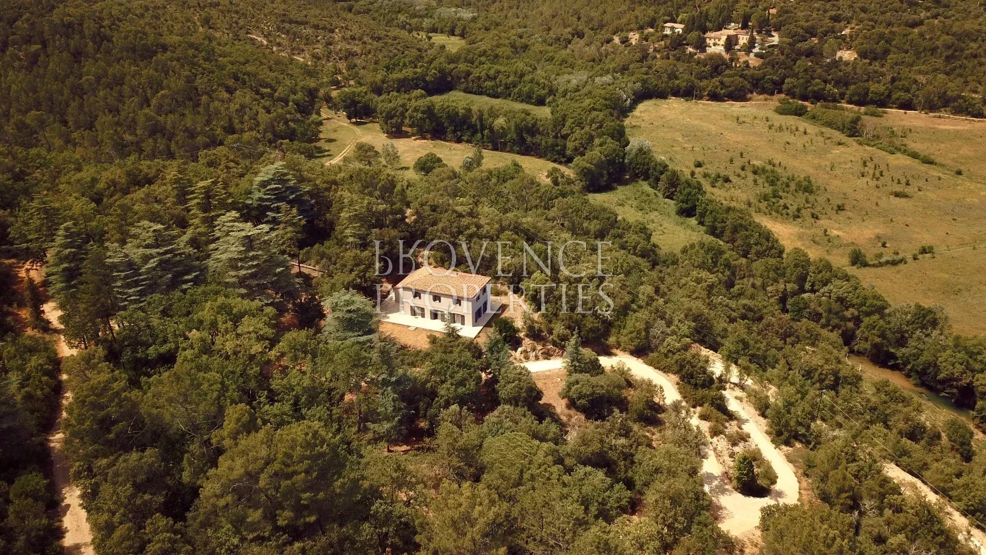 Maison à vendre, 532m², Châteauvert