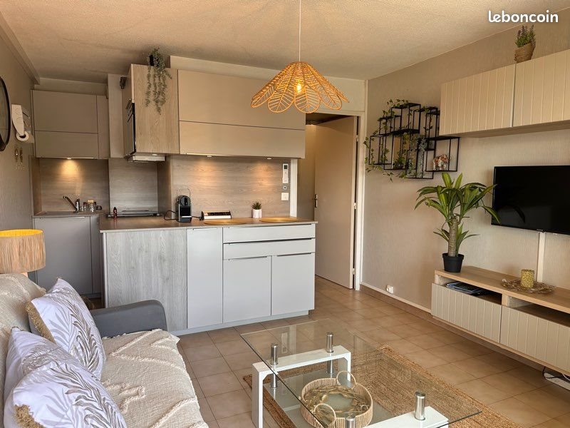 Appartement à louer, 30m², Saint-Raphaël