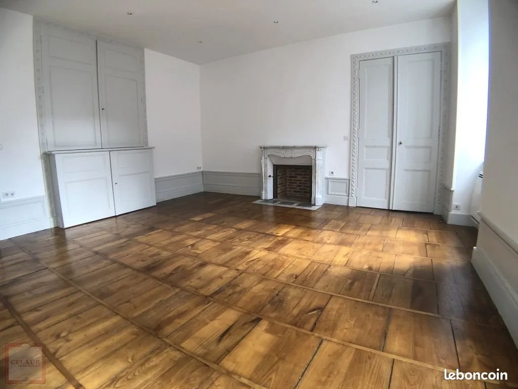 Appartement à louer, 137m², Tulle