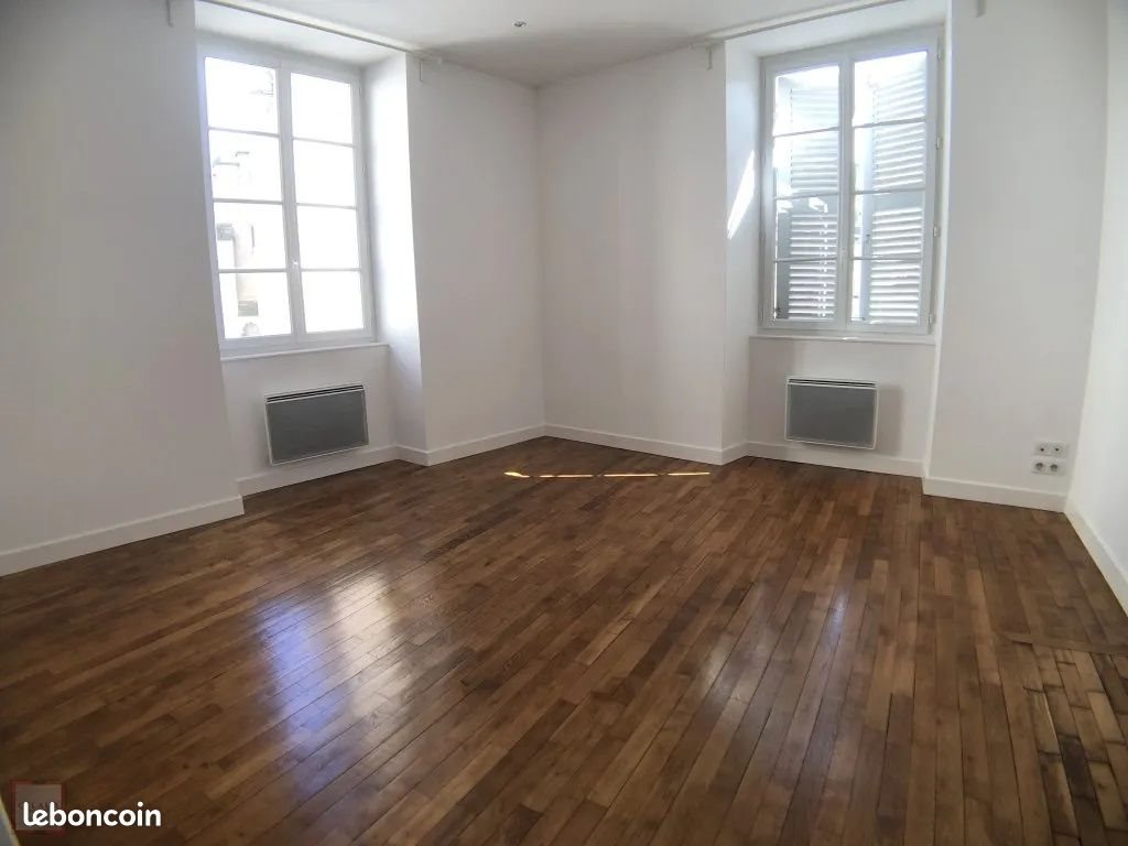 Appartement à louer, 137m², Tulle
