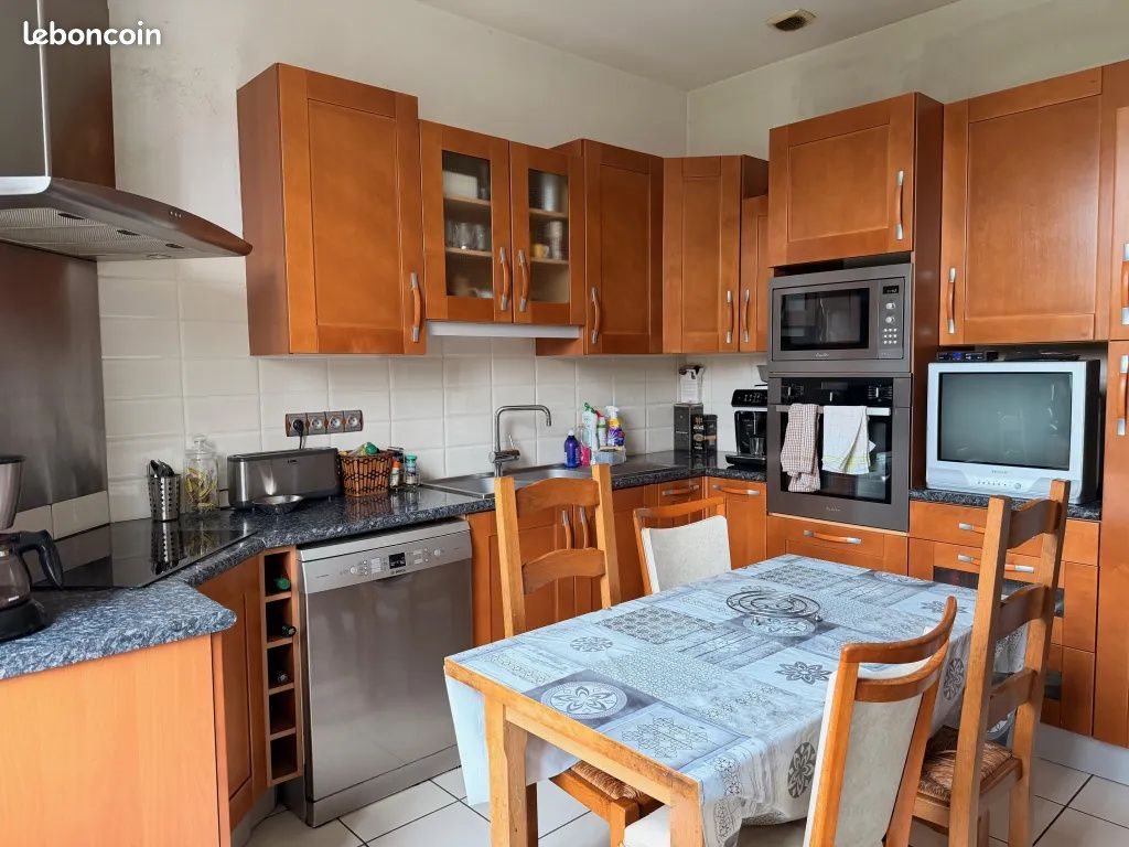Maison à vendre, 150m², Saint-Priest-de-Gimel