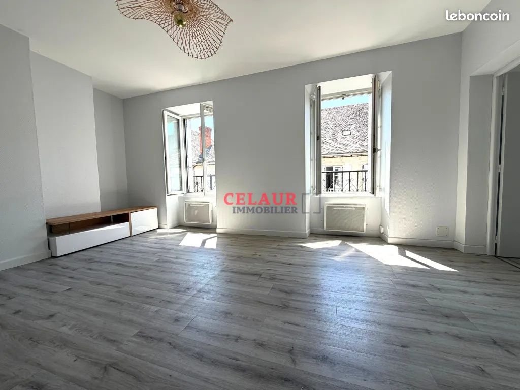 Appartement à louer, 50m², Argentat