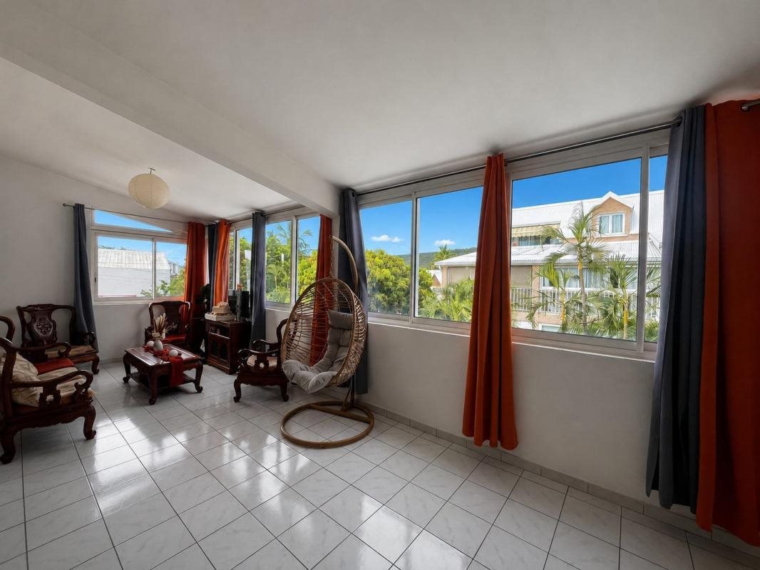 Appartement à vendre, 68m², Saint-Gilles-les-Bains