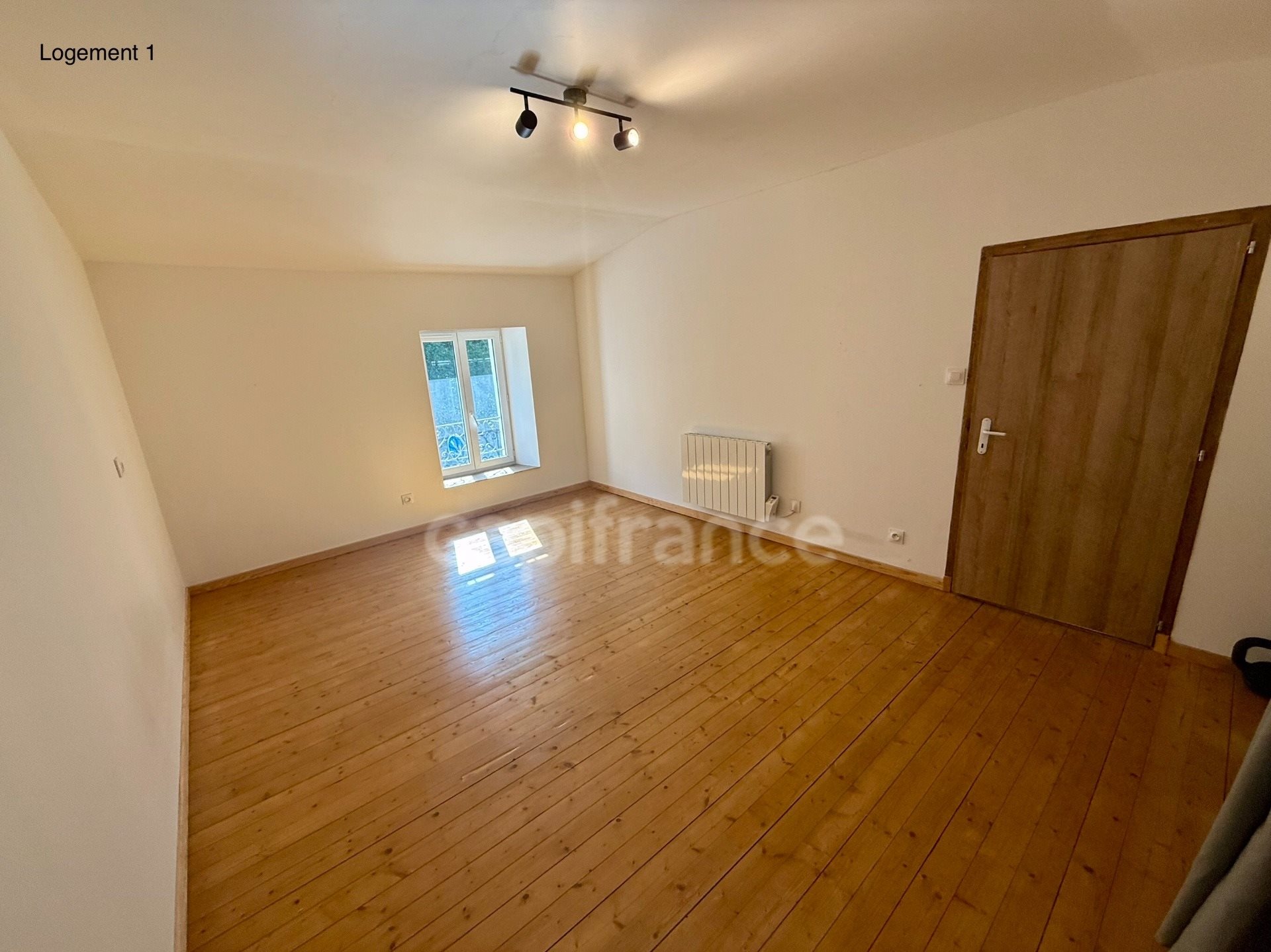 Maison à vendre, 198m², Champdeniers-Saint-Denis