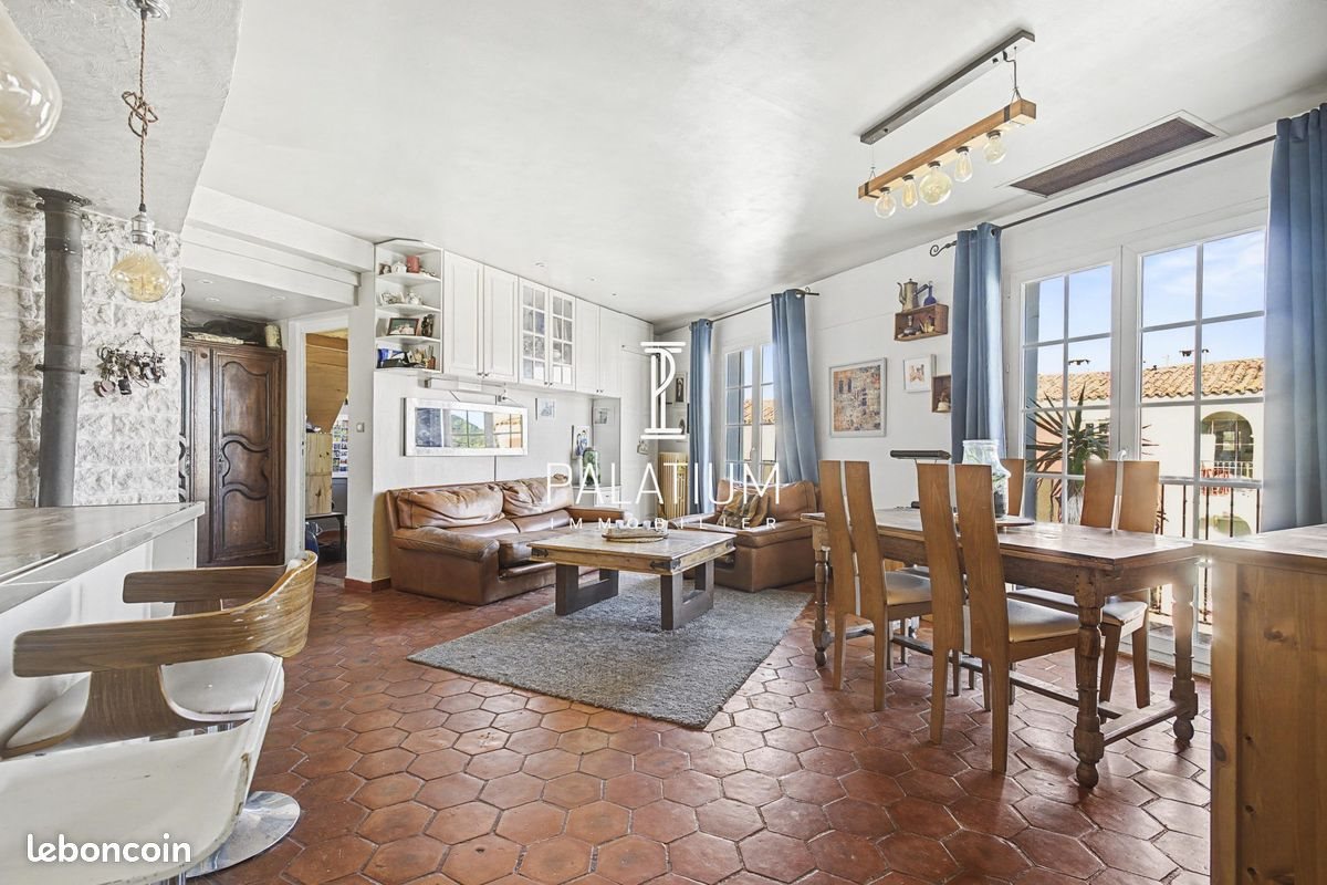 Appartement à vendre, 169m², Cogolin