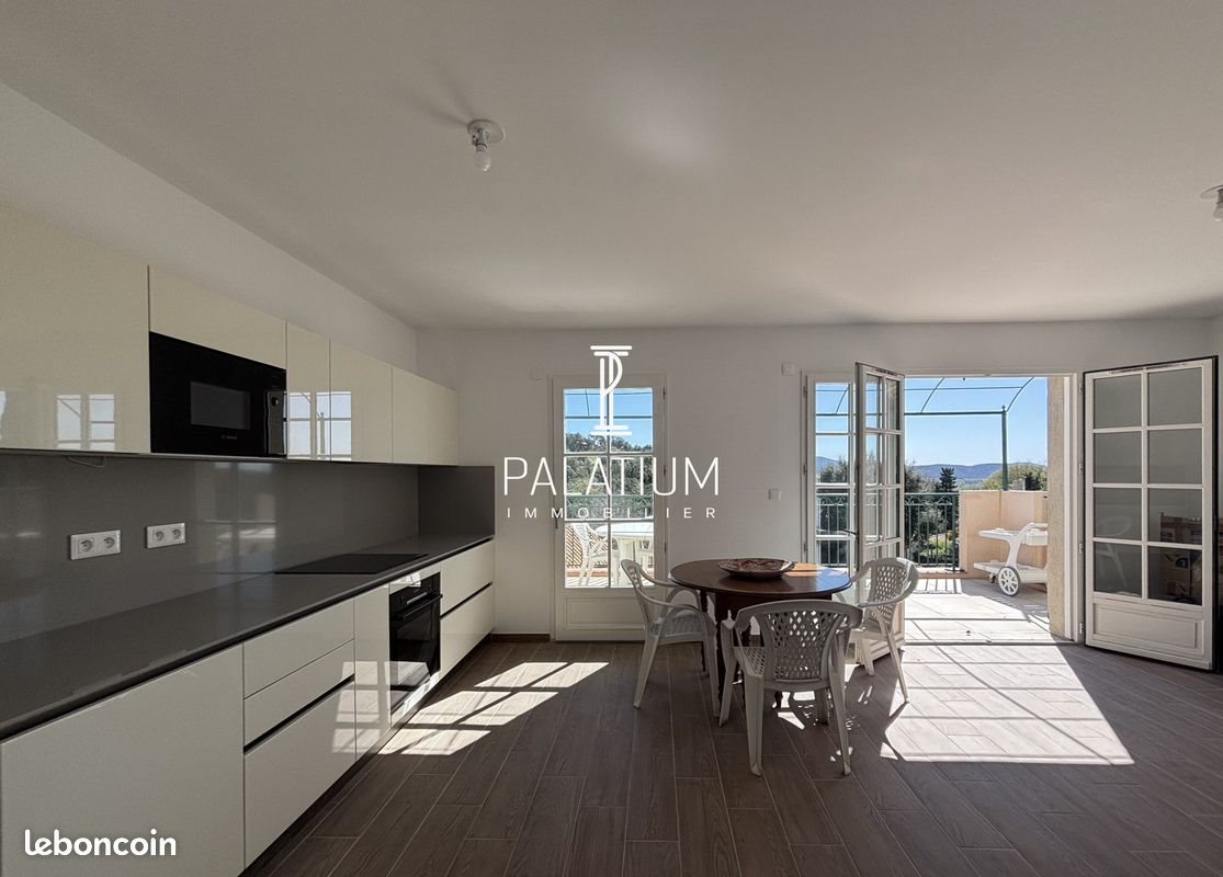 Appartement à vendre, 77m², Cogolin