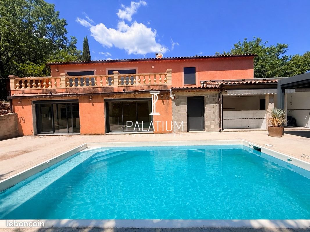 Maison à vendre, 219m², Noyers-sur-Jabron