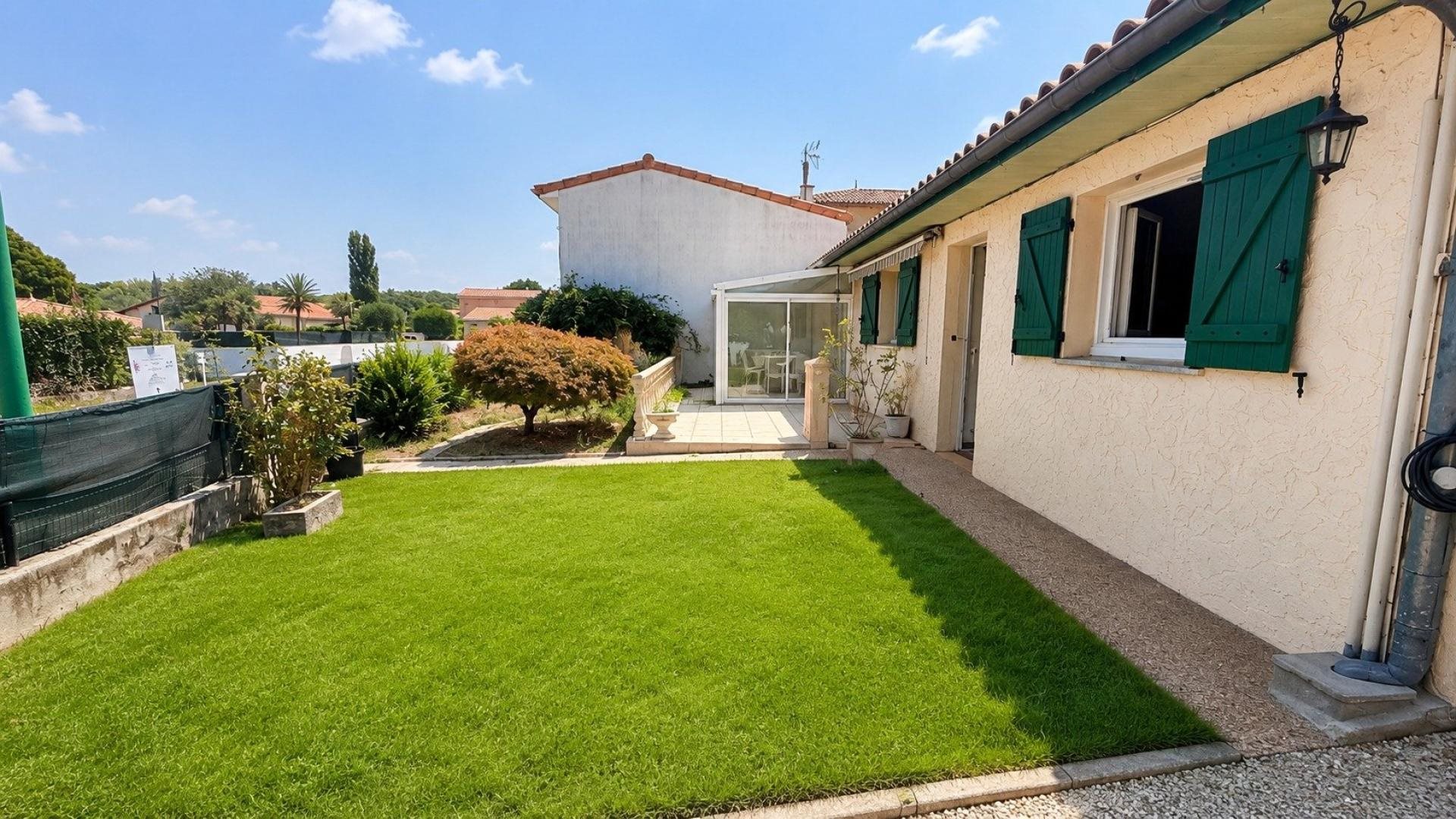 Maison à vendre, 85m², Sainte-Eulalie