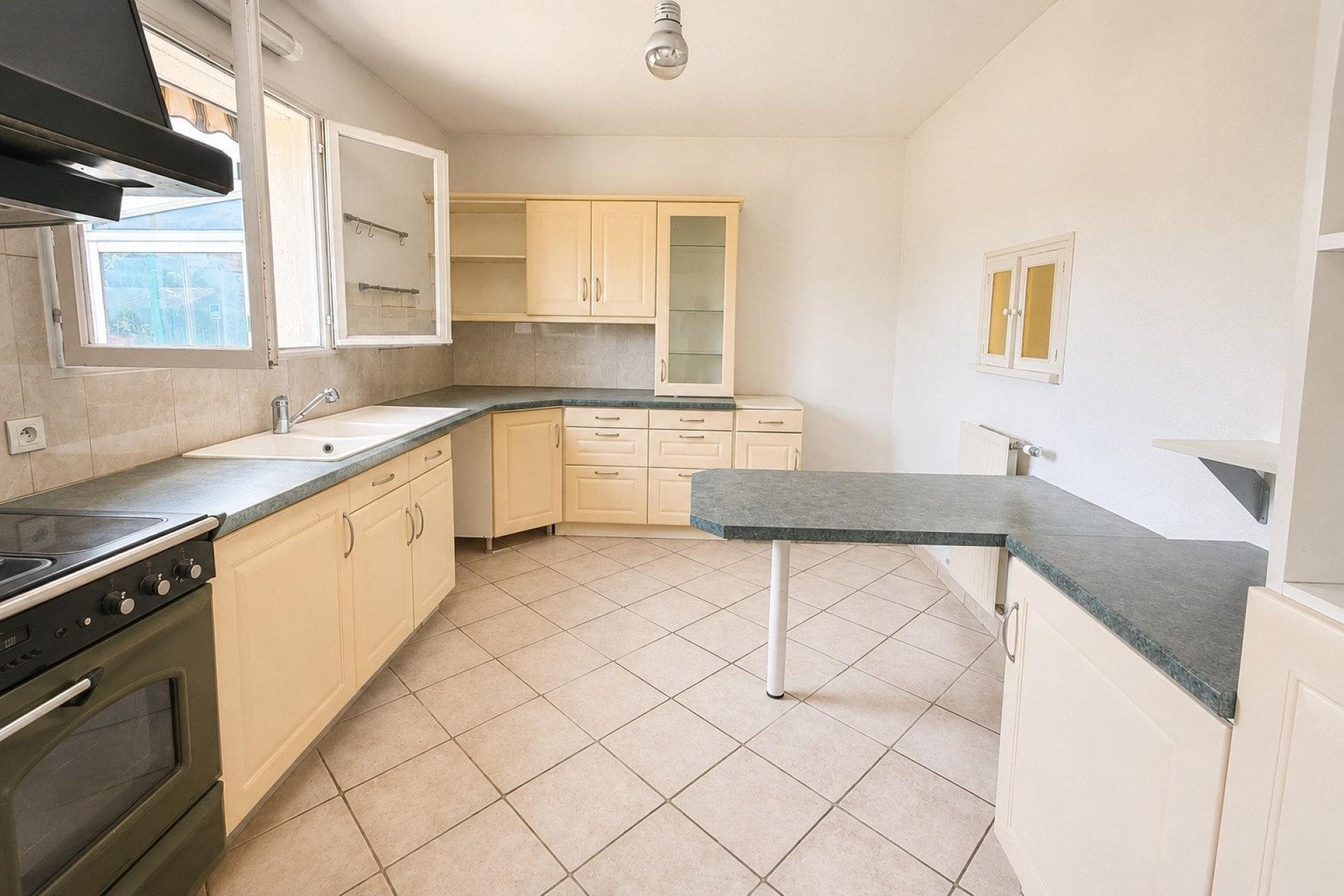 Maison à vendre, 85m², Sainte-Eulalie