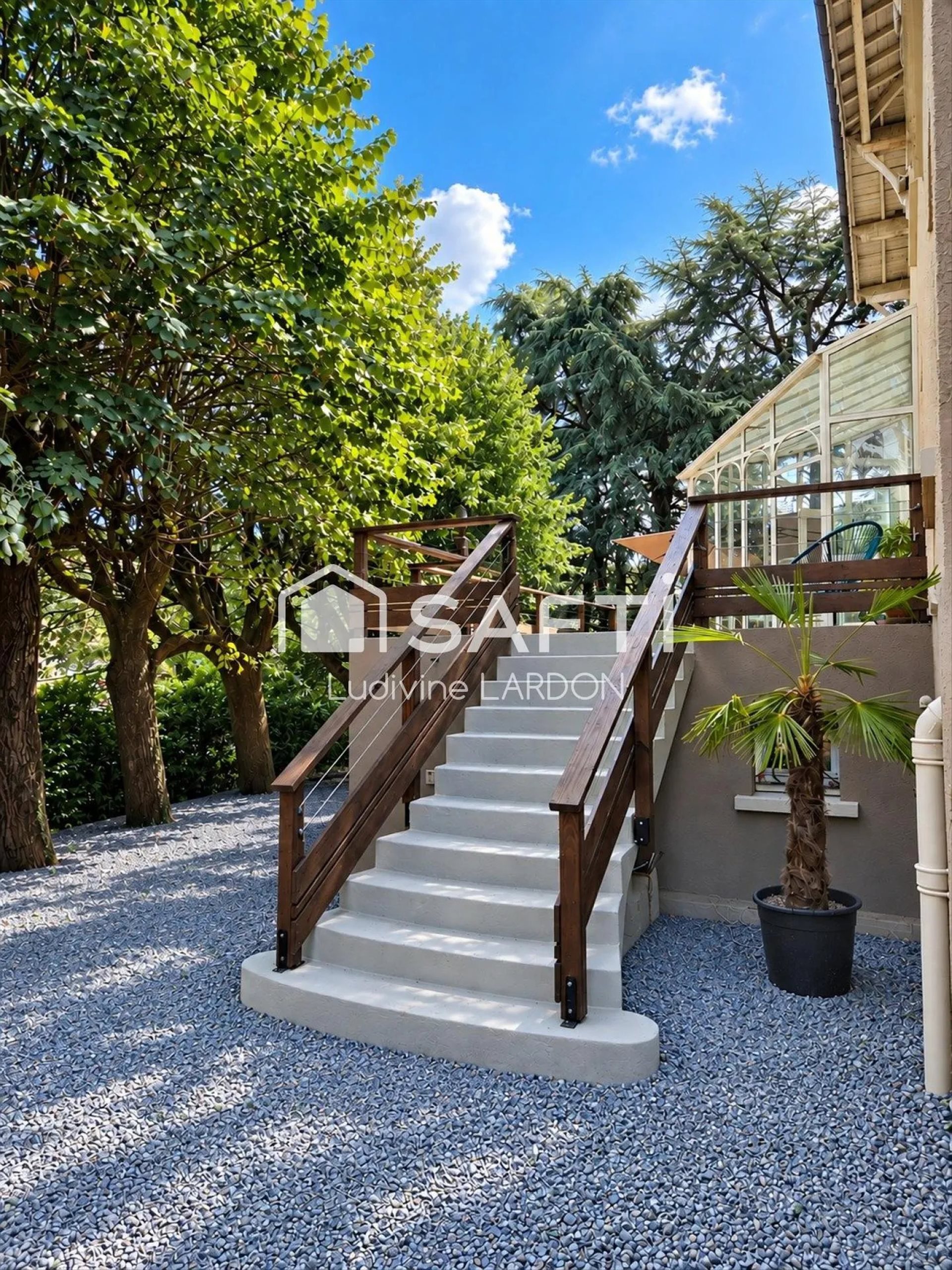 Maison à vendre, 379m², Saint-Étienne