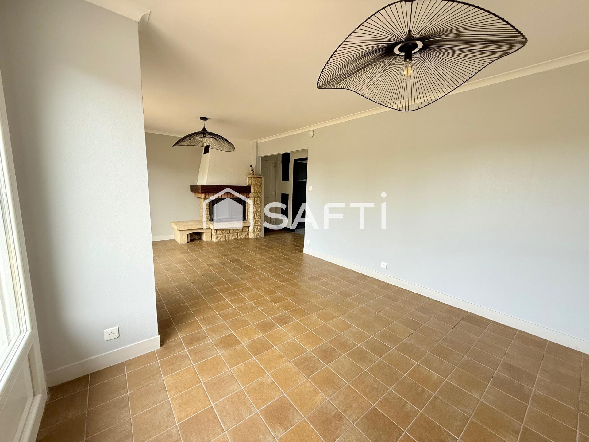 Maison à vendre, 76m², Camiers