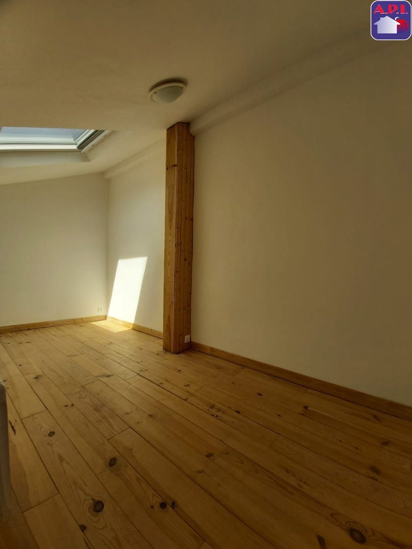Appartement à louer, 46m², Tarascon-sur-Ariège