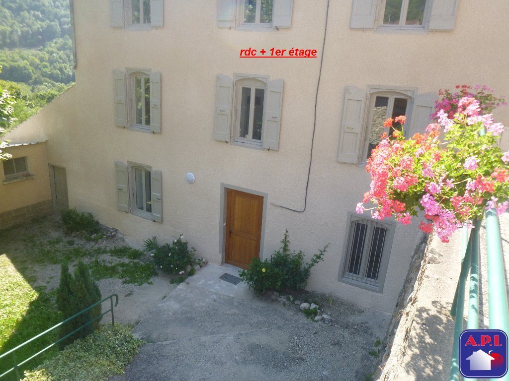 Appartement à louer, 82m², Tarascon-sur-Ariège