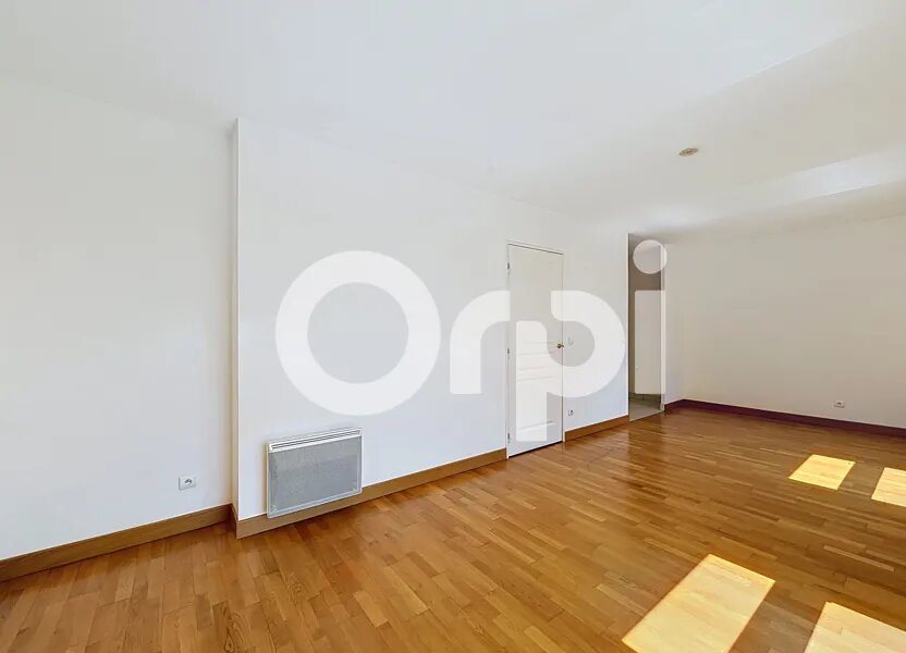 Appartement à louer, 35m², Arcueil
