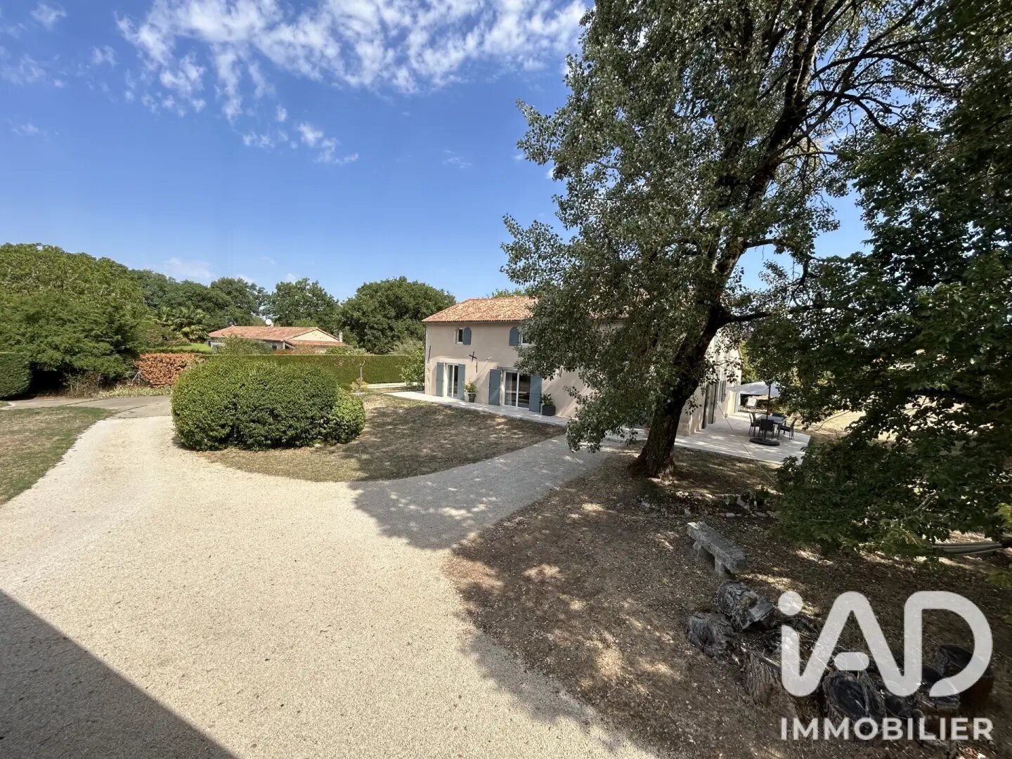 Maison à vendre, 305m², Saint-Julien-l'Ars