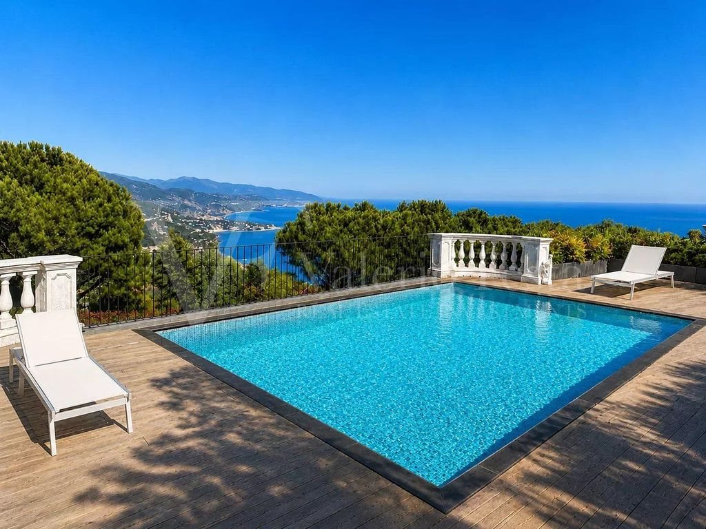 Maison à vendre, 127m², La Turbie