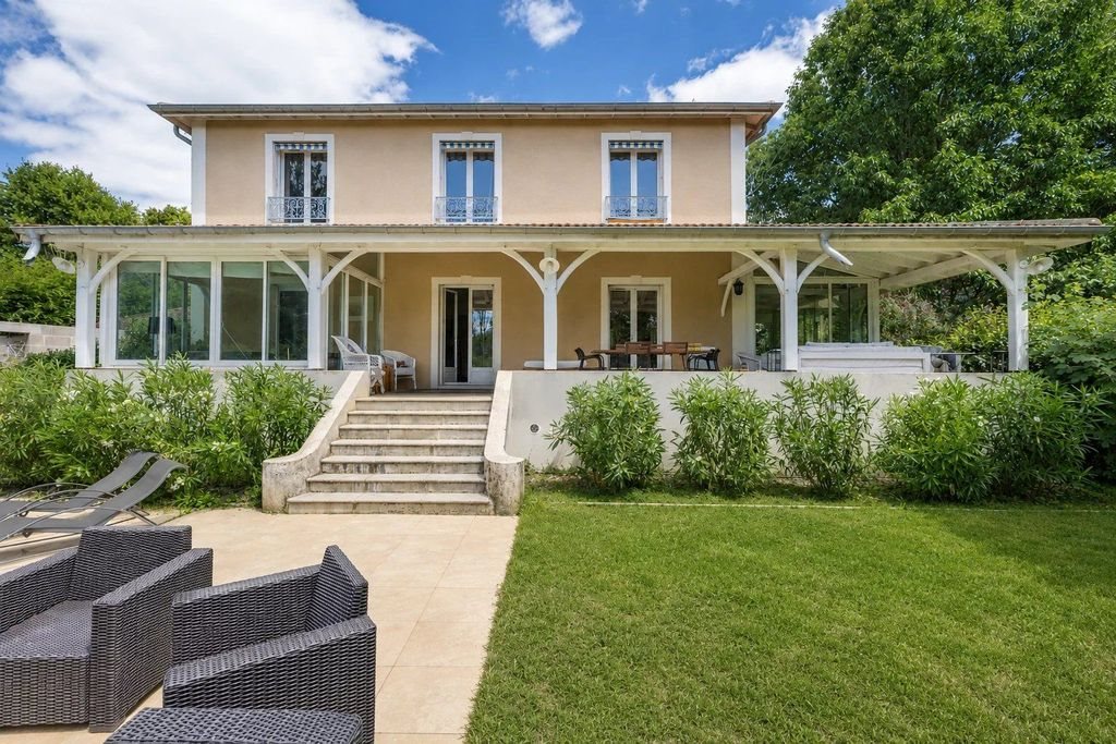 Maison à vendre, 280m², Écully