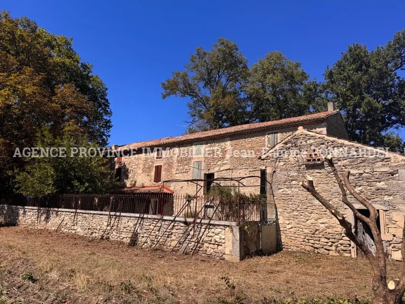 Maison à vendre, 370m², Montségur-sur-Lauzon