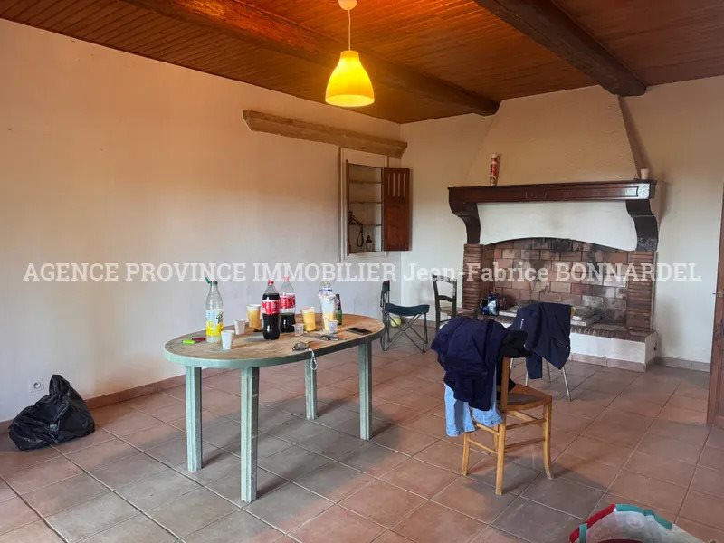 Maison à vendre, 370m², Montségur-sur-Lauzon