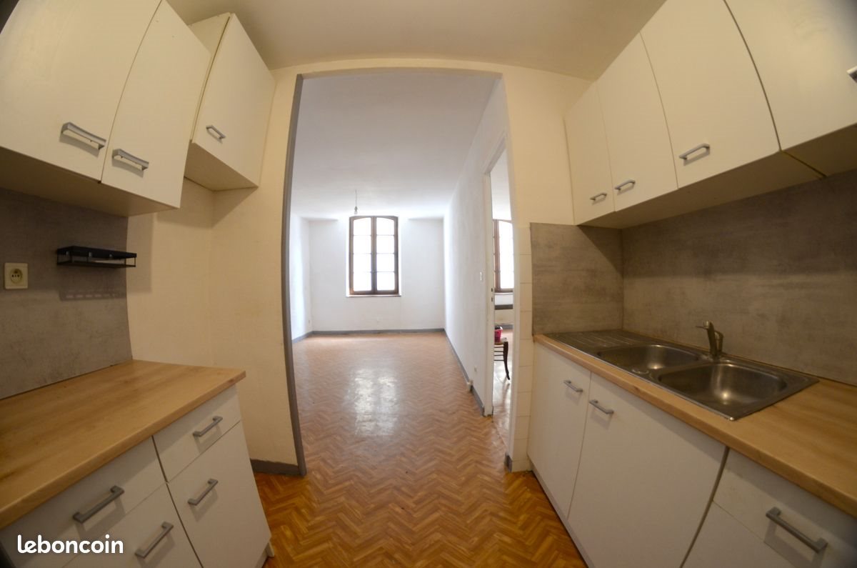 Appartement à louer, 40m², Le Luc