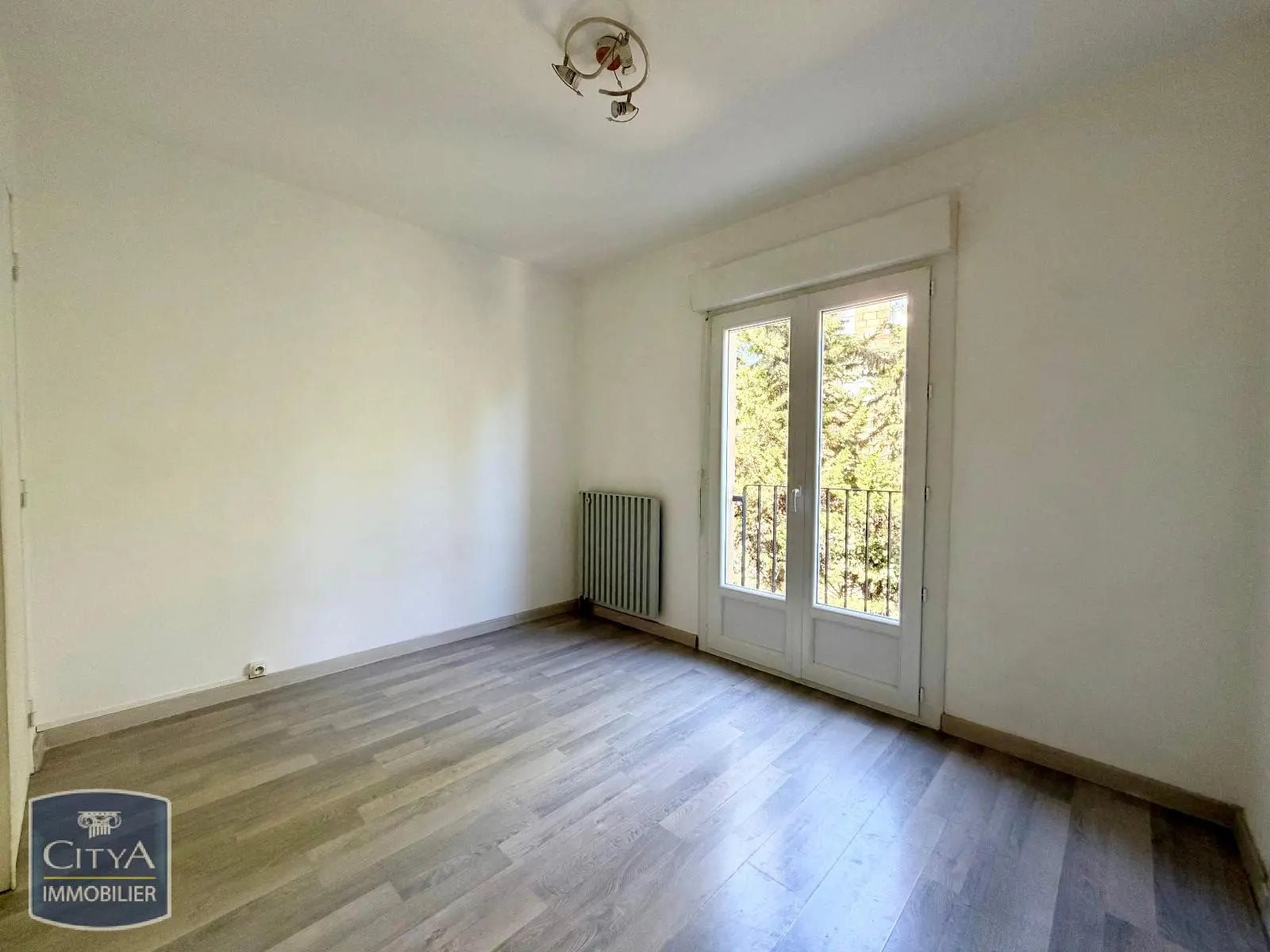 Appartement à louer, 83m², Nîmes