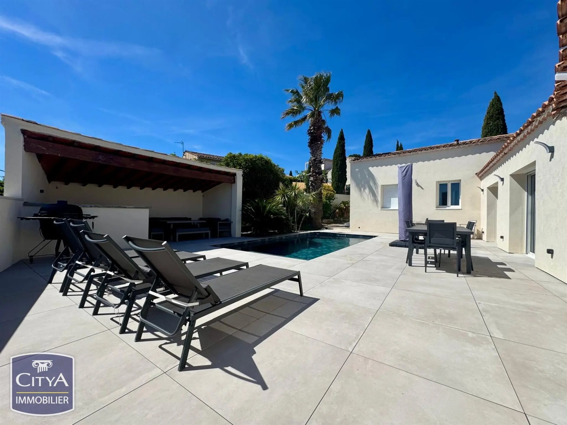 Maison à vendre, 138m², Nîmes