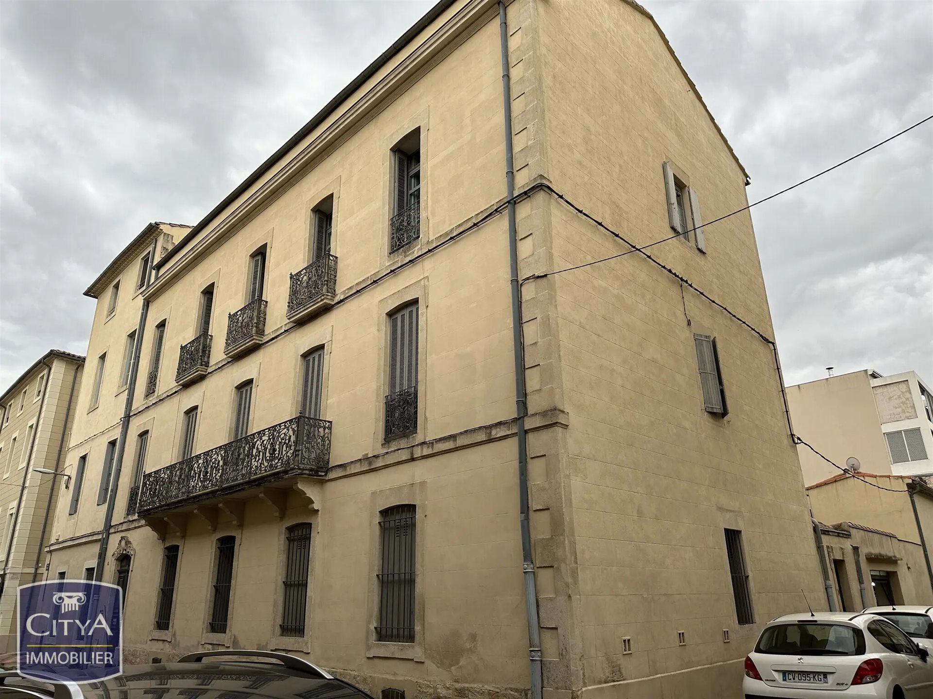 Appartement à vendre, 350m², Nîmes
