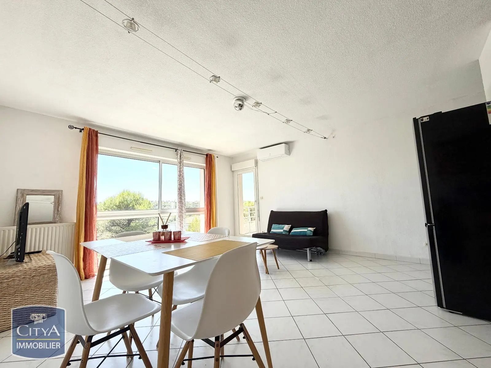 Appartement à louer, 48m², Nîmes