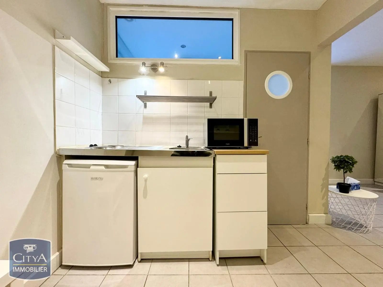 Appartement à louer, 22m², Nîmes
