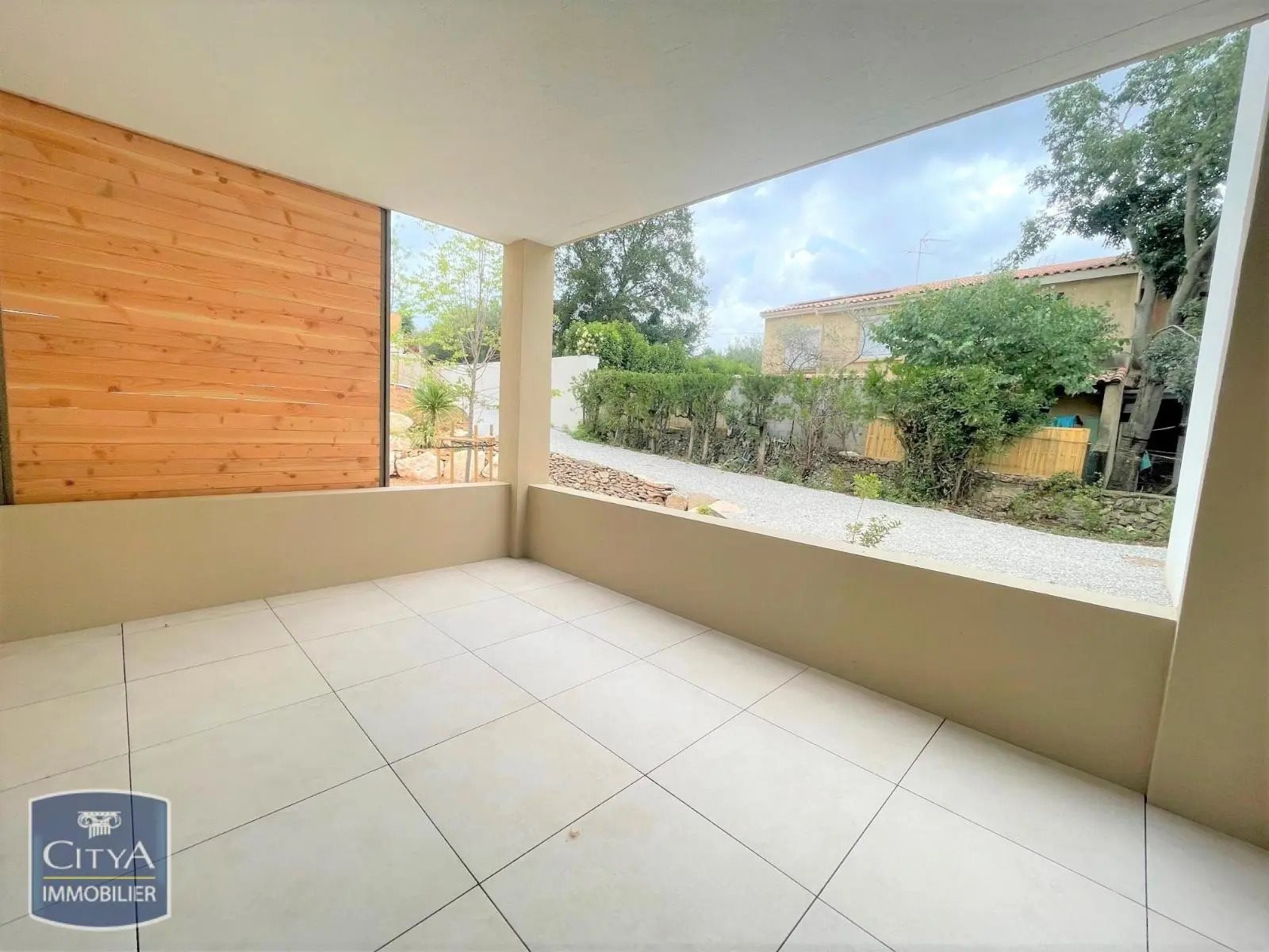 Appartement à louer, 41m², Nîmes
