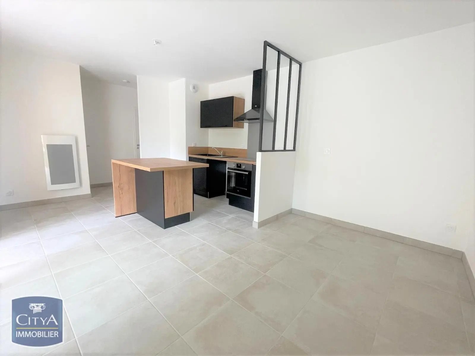 Appartement à louer, 41m², Nîmes