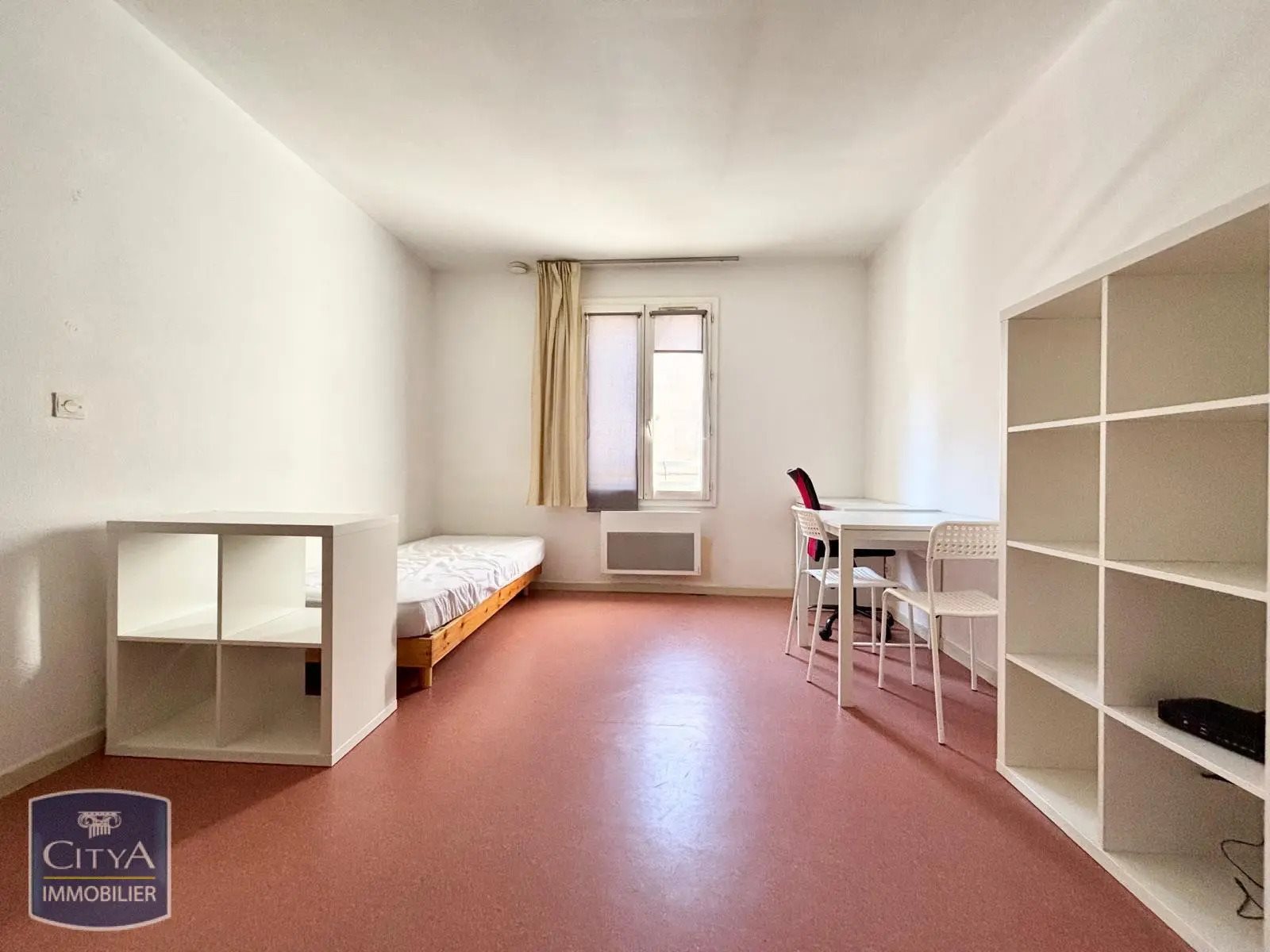 Appartement à louer, 19m², Nîmes