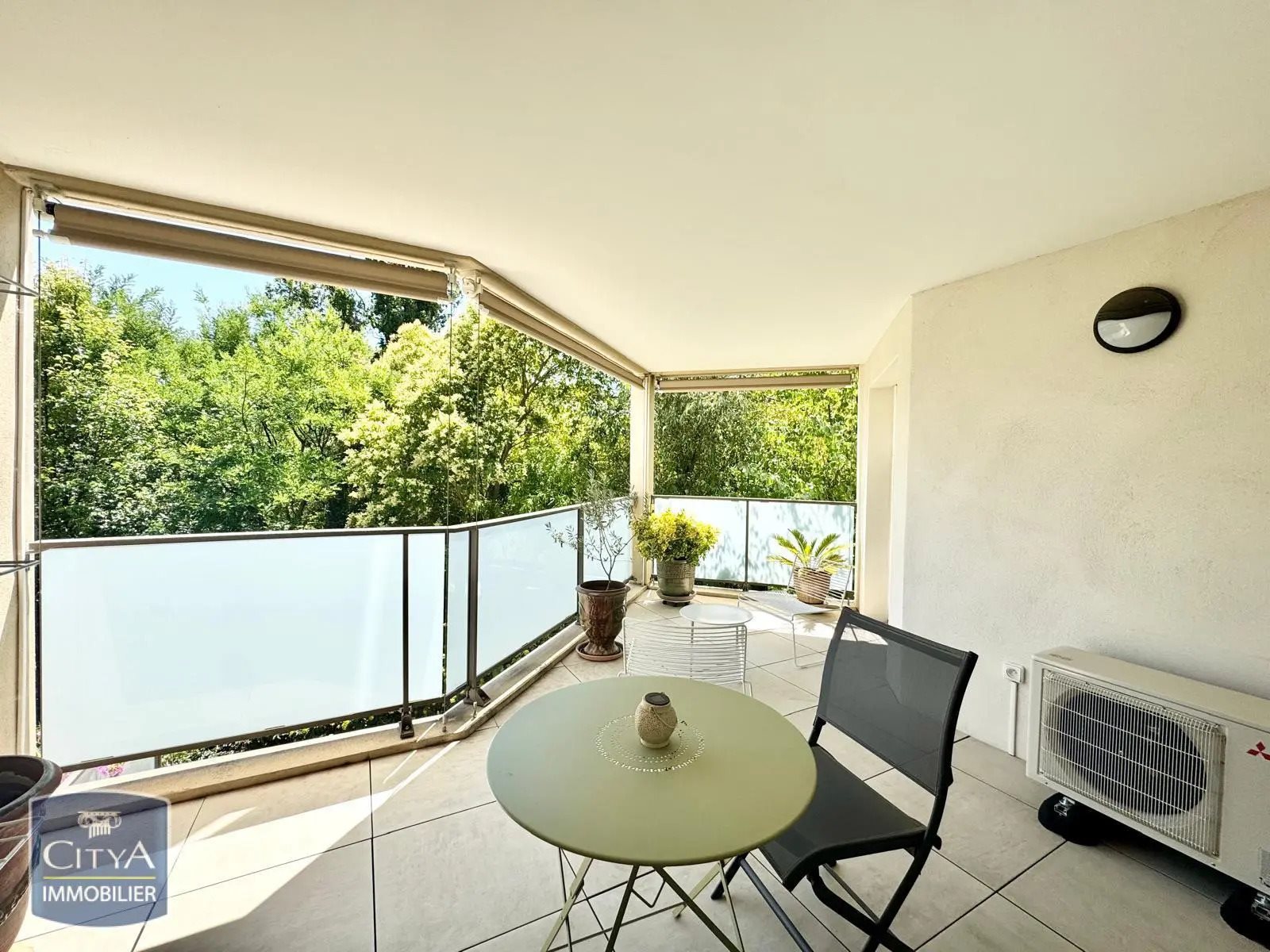 Appartement à louer, 74m², Nîmes