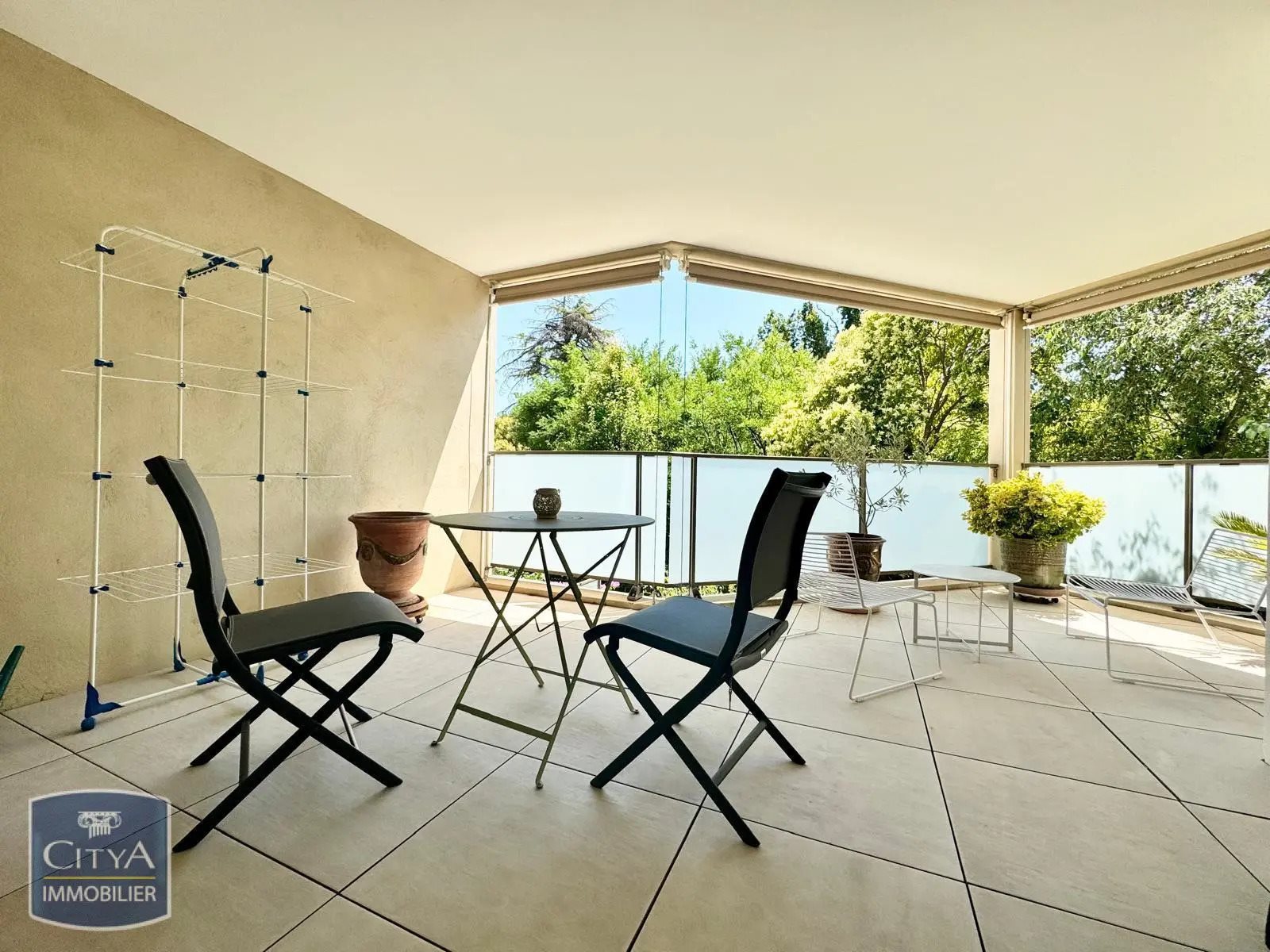 Appartement à louer, 74m², Nîmes
