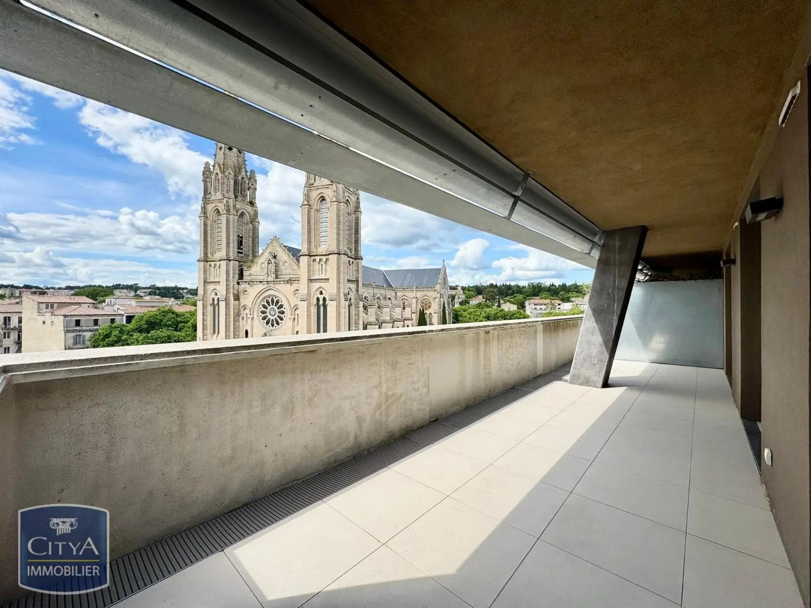 Appartement à louer, 96m², Nîmes