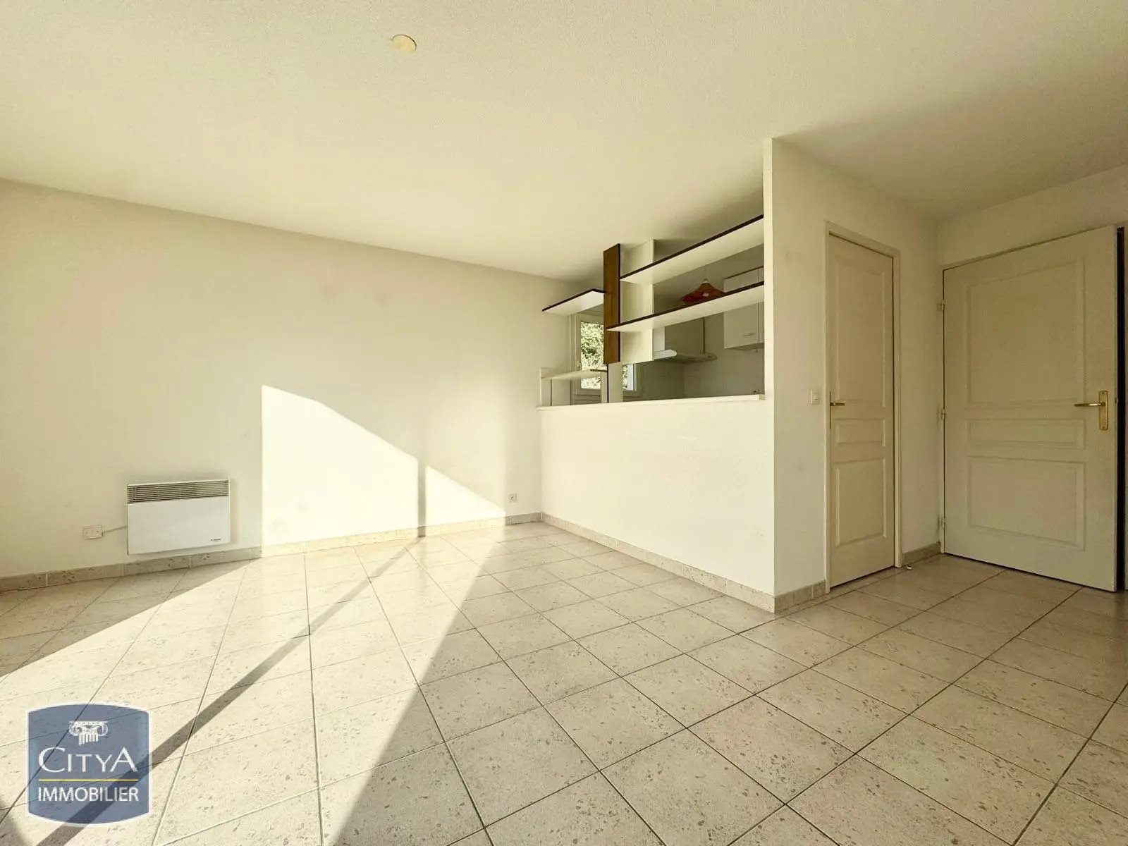 Appartement à louer, 44m², Nîmes