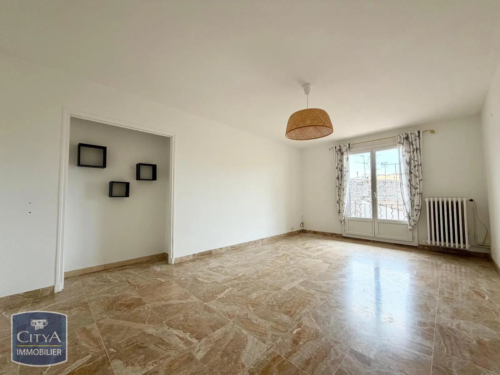 Appartement à louer, 66m², Nîmes