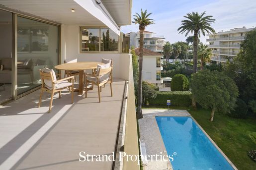 Appartement 4 pièces 100 m² · à Cannes · 100 m² · 1 895 000 €