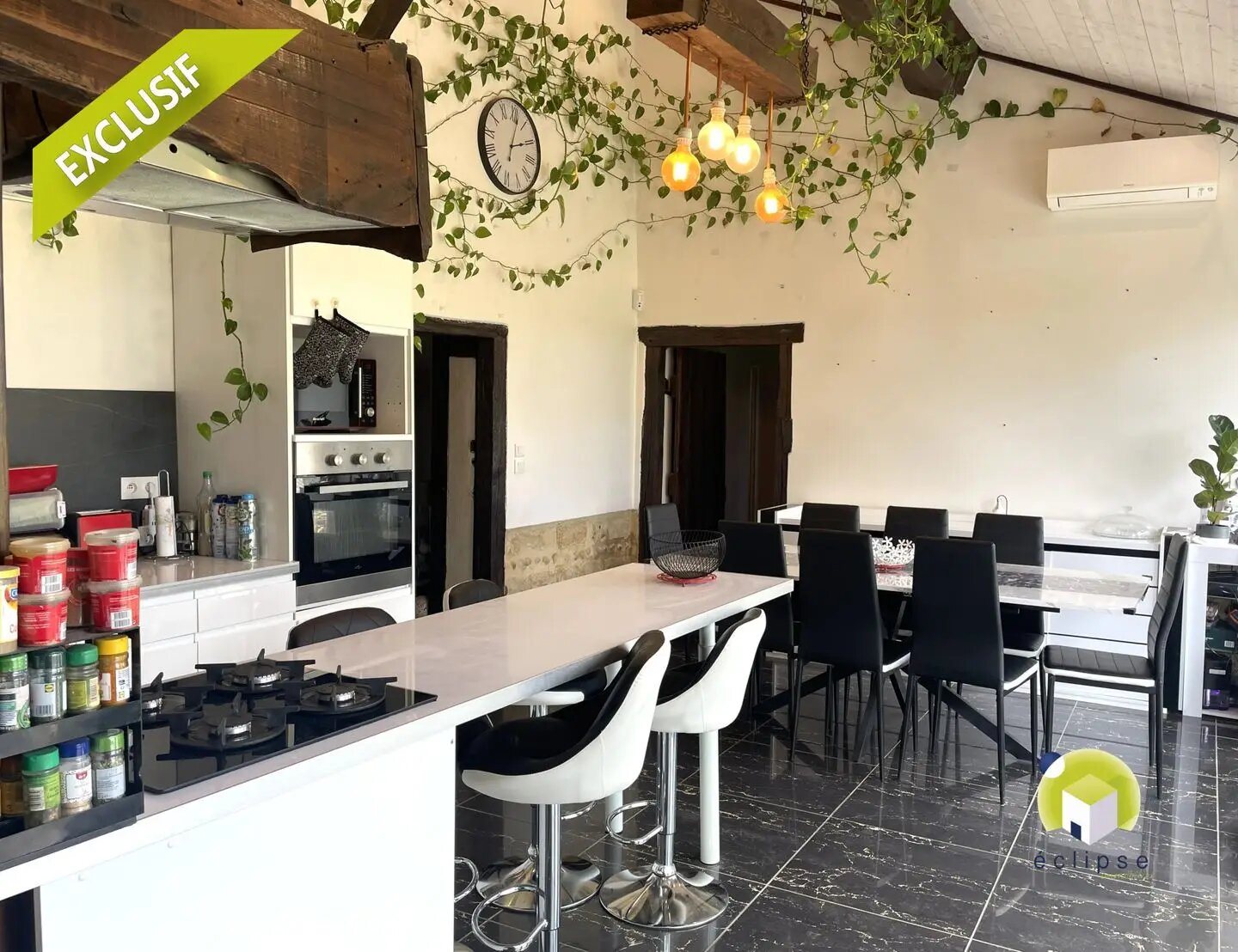 Maison à vendre, 170m², Montrevel-en-Bresse