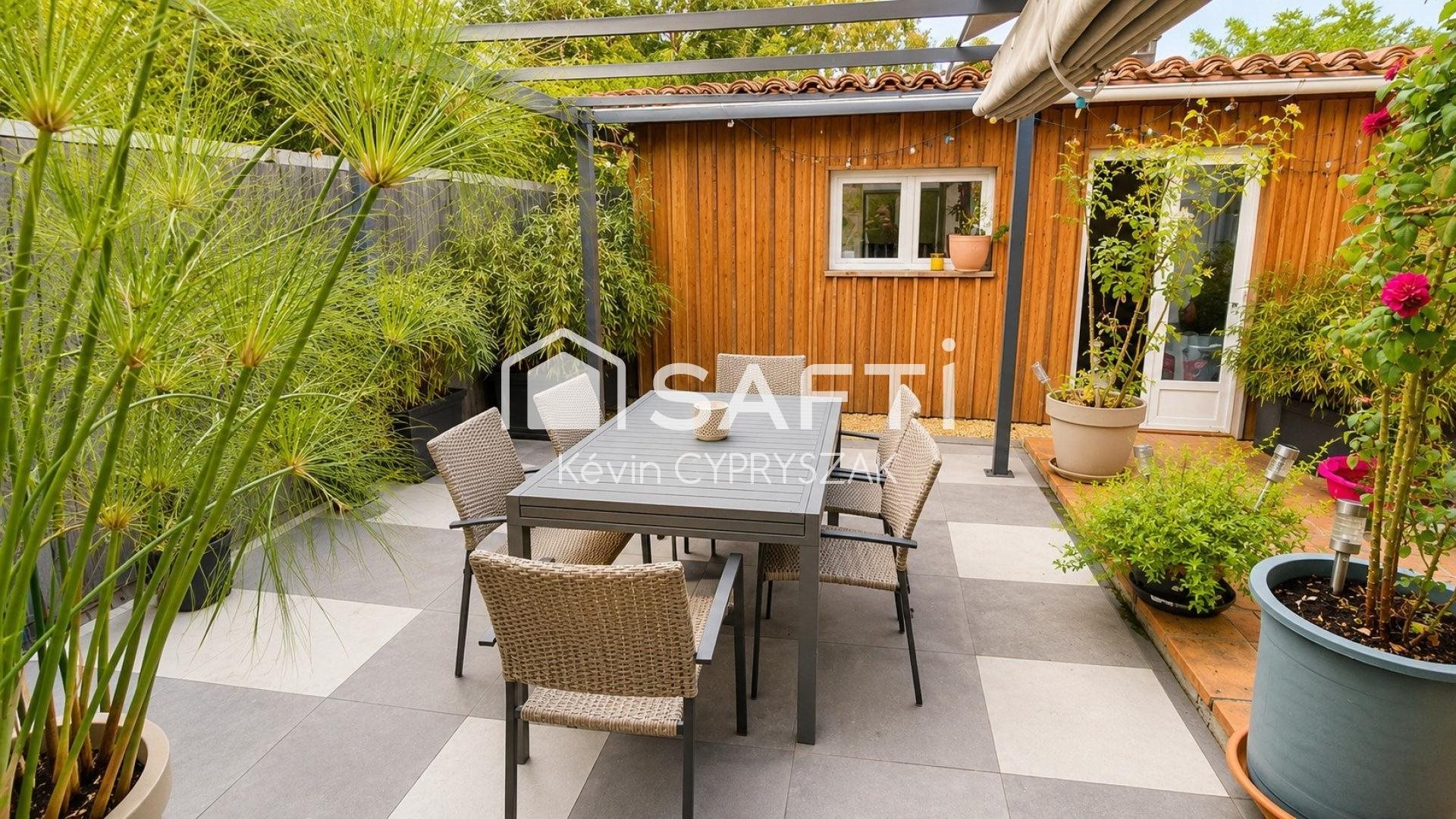 Maison à vendre, 225m², Beaumont-de-Lomagne