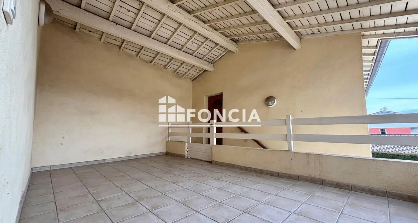 Appartement à louer, 72m², Craponne