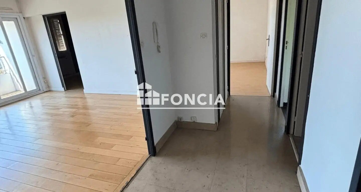 Appartement à louer, 70m², Sainte-Foy-lès-Lyon