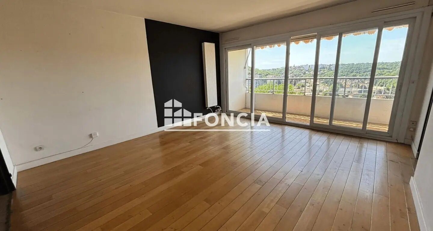 Appartement à louer, 70m², Sainte-Foy-lès-Lyon