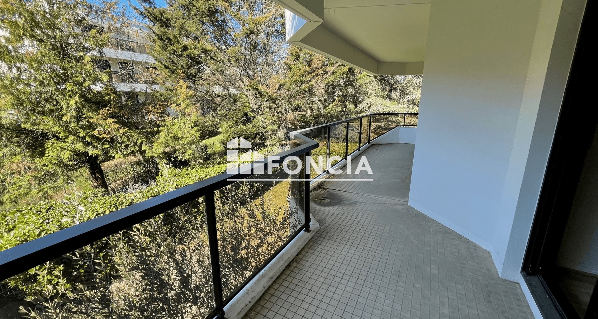 Appartement à louer, 99m², Écully